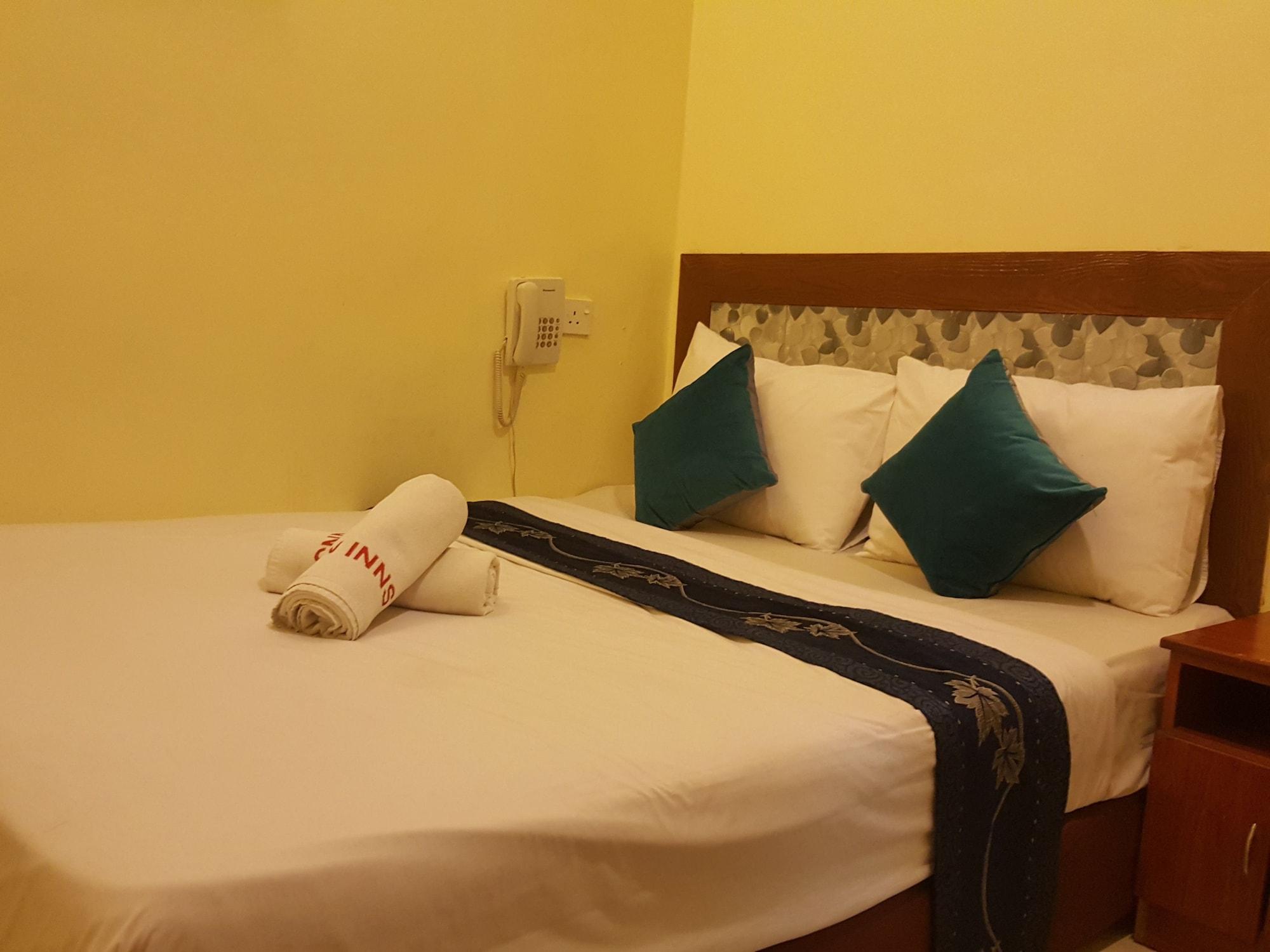 Sun Inns Hotel D'Mind เซอรีเคมบางัน ภายนอก รูปภาพ