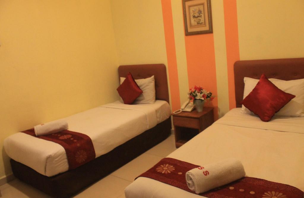 Sun Inns Hotel D'Mind เซอรีเคมบางัน ภายนอก รูปภาพ
