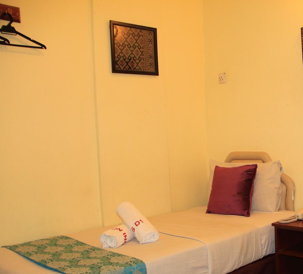 Sun Inns Hotel D'Mind เซอรีเคมบางัน ภายนอก รูปภาพ