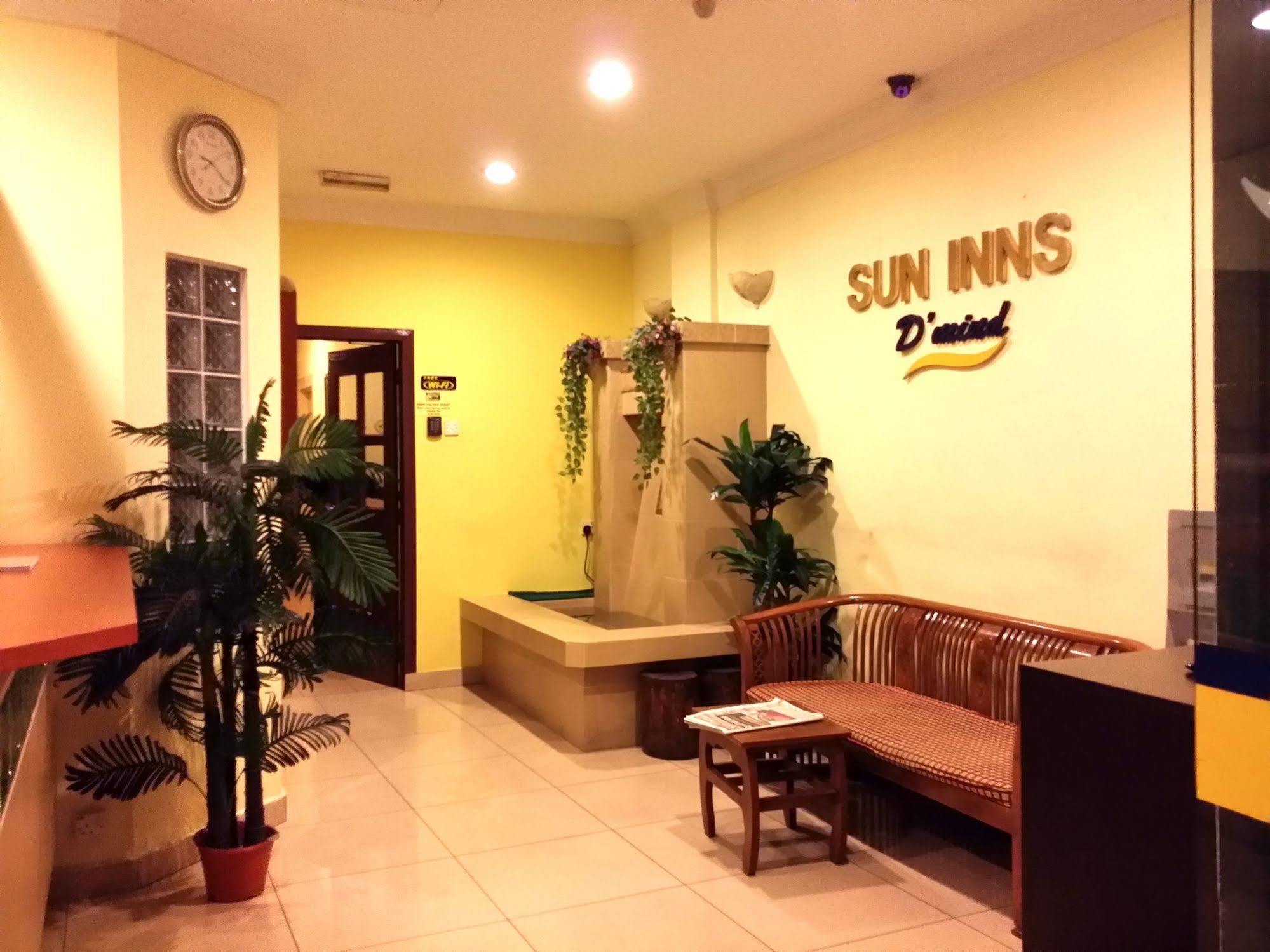 Sun Inns Hotel D'Mind เซอรีเคมบางัน ภายนอก รูปภาพ