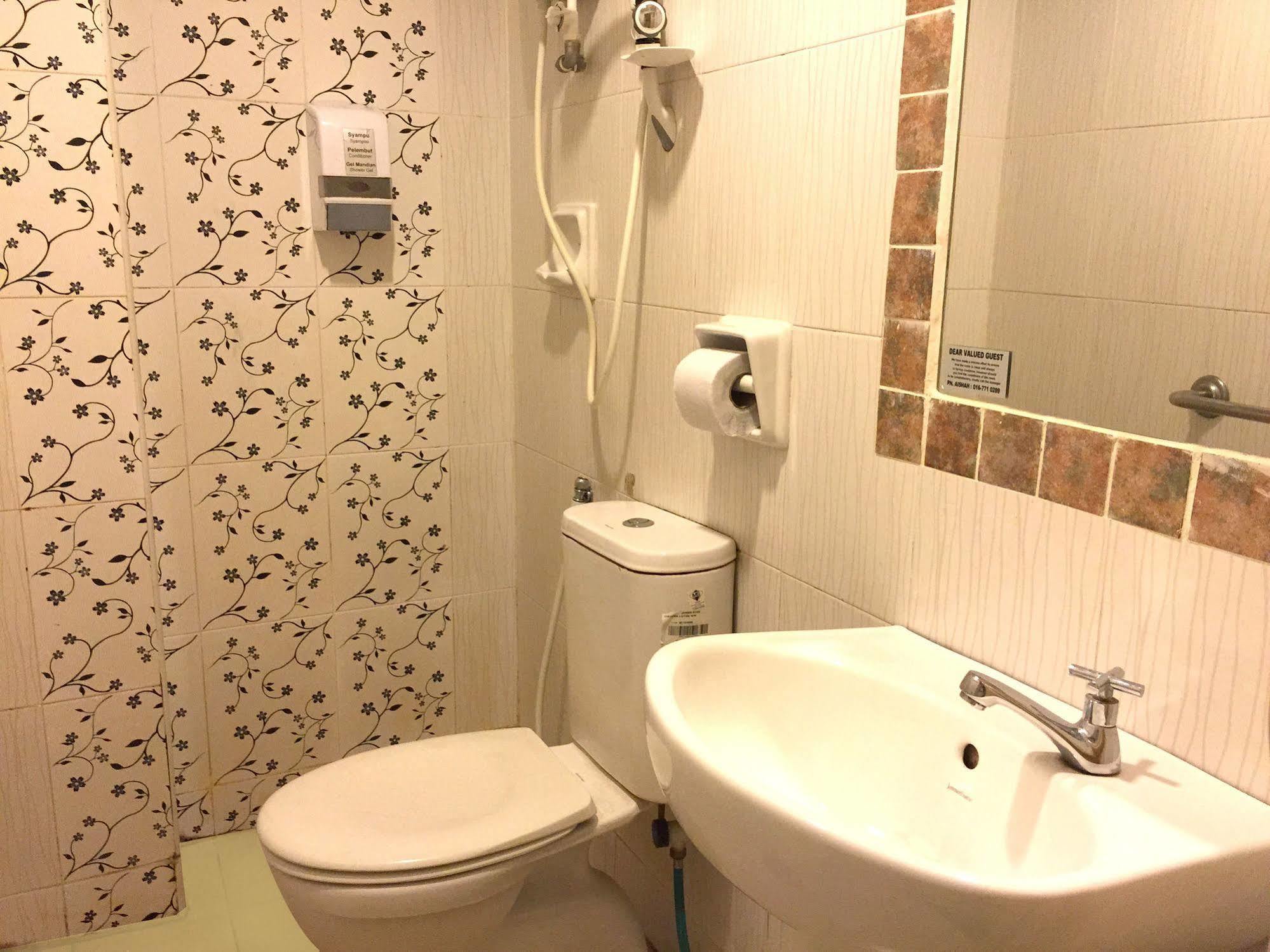 Sun Inns Hotel D'Mind เซอรีเคมบางัน ภายนอก รูปภาพ